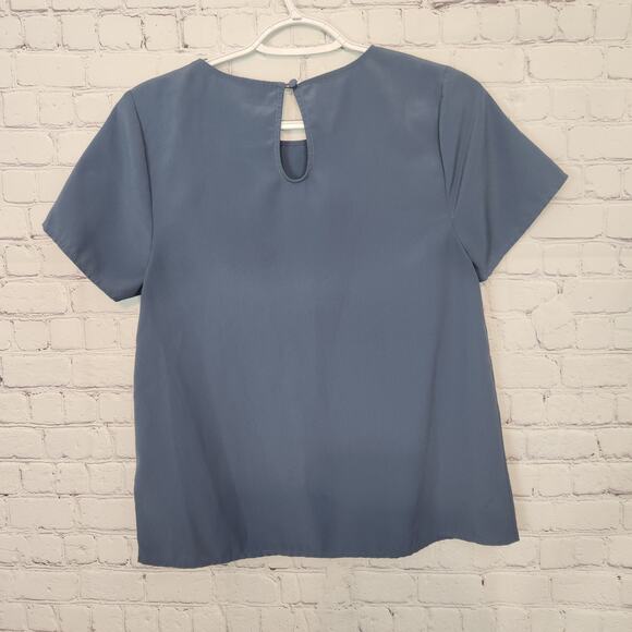 Modcloth Periwinkle Rounded Neck Basic Minimalist Short Sleeve Blouse Women's S - Picture 6 of 6